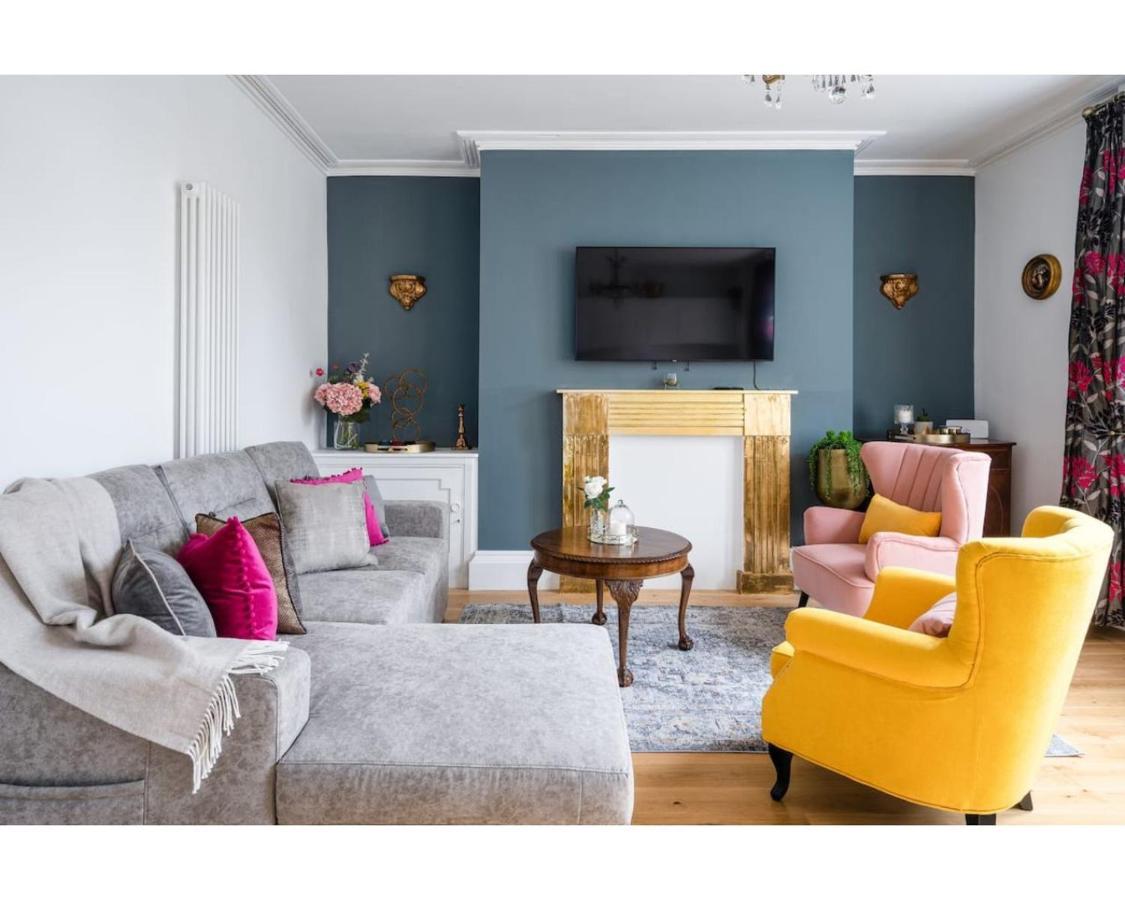 The Gilt Apartment Bath Bagian luar foto